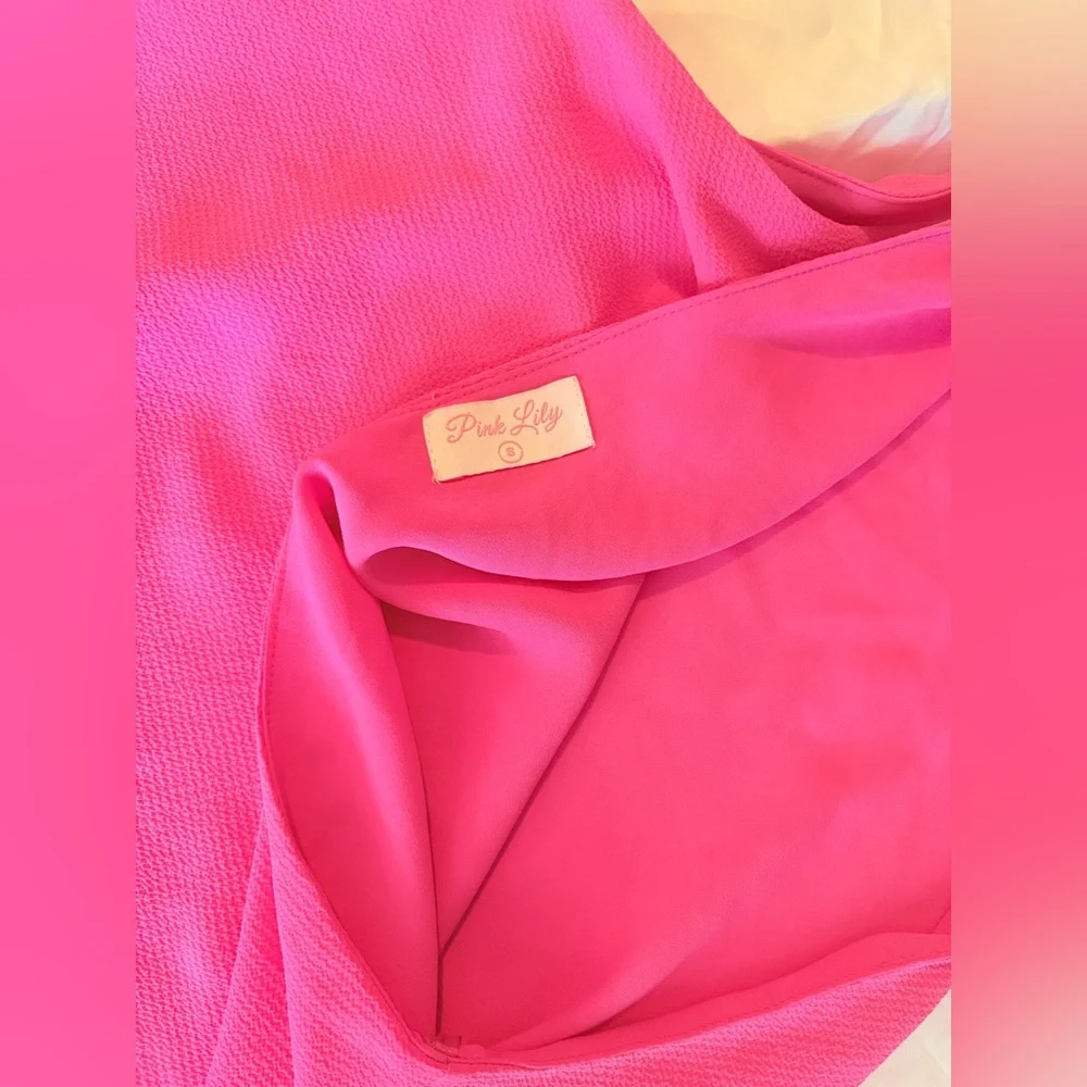 THRIVING ALL NIGHT MAGENTA ONE SHOULDER DRESS from Pink Lily size small - Picture 5 of 5